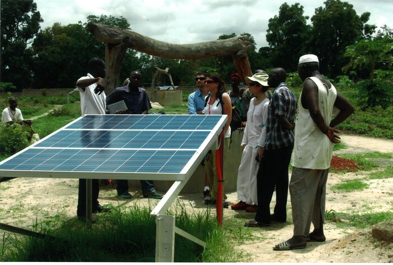 ProjectesMenció_Aunando técnicas.JPG