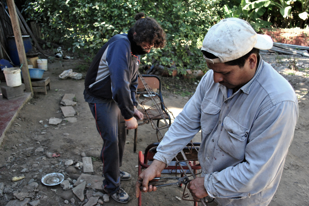 030 P1 Forjant enllaços.jpg