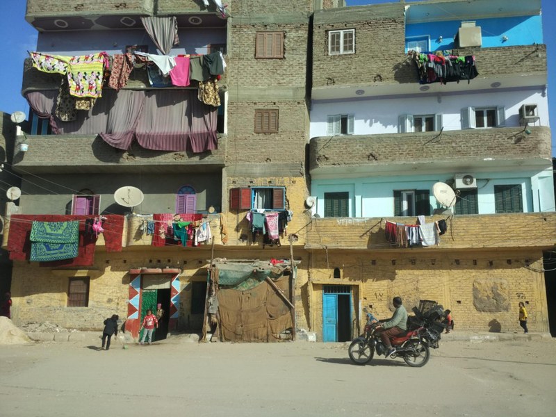 R021 A dins i a fora alhora