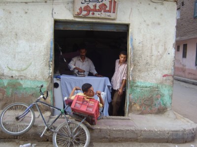 R024 Salón callejero