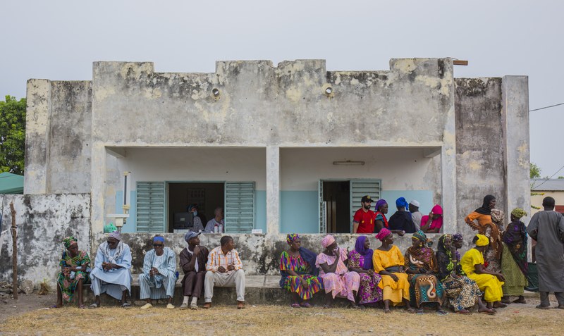 R036 Tenyint de color l’espai públic. Adrian Alvarez Barcial