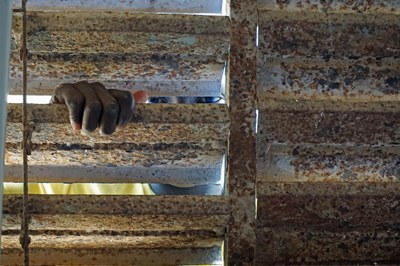 064R Mirada d'esperança. Carlos Fresno Cañada