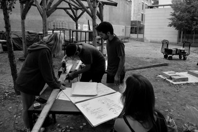 200P Materialitzant idees. Celia Díaz Blanco 200P Materialitzant idees. Celia Díaz Blanco