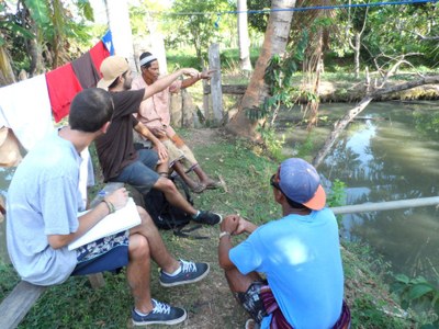 Tres estudiants de l'ESAB emprenen un projecte per millorar la realitat agrícola de Sumbawa